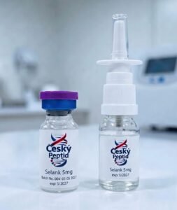 Selank 5 mg – sada pro nosní sprej: lahvička a lahvička se sprejem